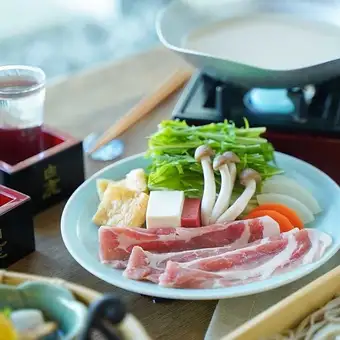 《宴会におすすめ》 飲み放題付！ 【大皿】日吉豚の粕汁鍋の純米粕汁鍋プラン