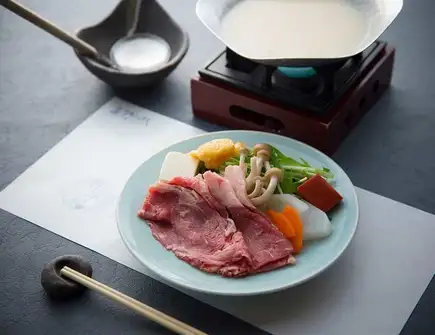 《宴会におすすめ》 飲み放題付！ 【大皿】近江牛の純米粕汁鍋プラン