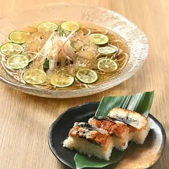 《期間限定》鰻の押し寿司とすだち蕎麦コース