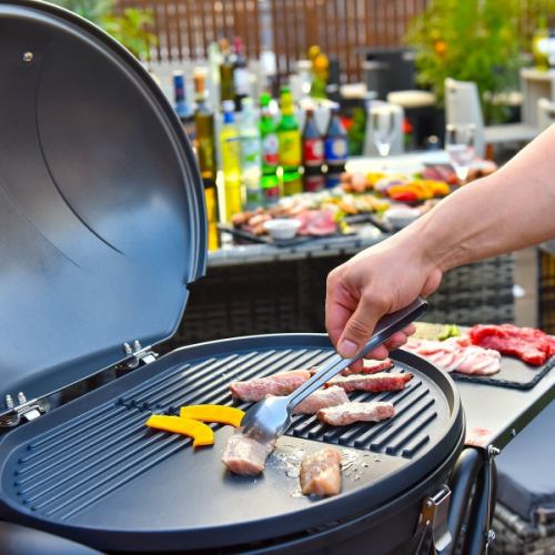 テラスでBBQ食べ放題