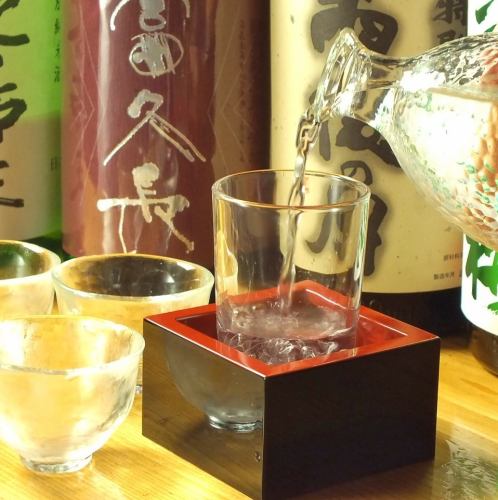 地酒の種類も豊富。美味しい鮮魚には美味しいお酒を供に