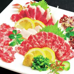 美味 馬刺し4点盛り