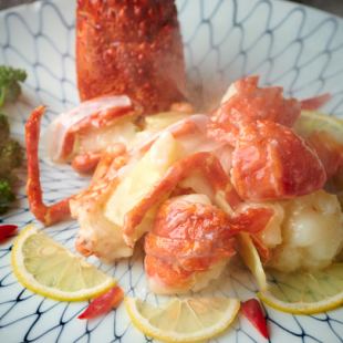 “Luxury Lobster Enjoyment Course” <12 dishes in total> 4,380 yen