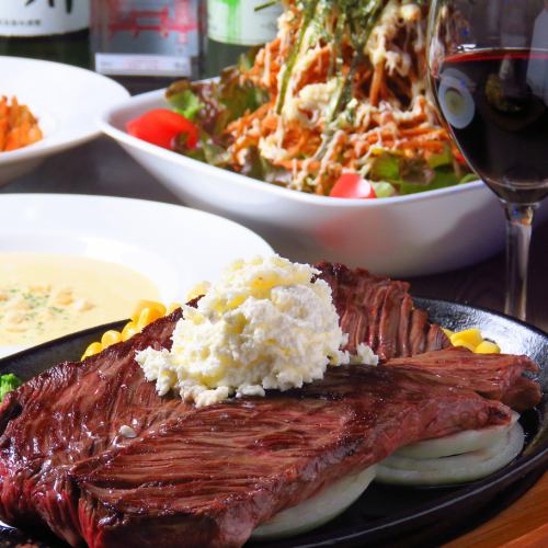 Enjoy meaty steaks at a reasonable price ♪ All-you-can-drink course with a full steak bar Westerns!