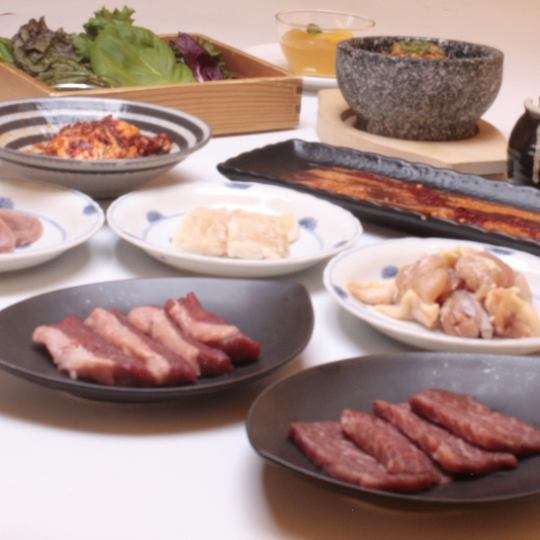 All-you-can-eat plan for 120 minutes including 80 kinds of domestic beef: 4,500 yen