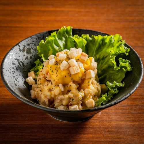 コーンクリームポテサラ