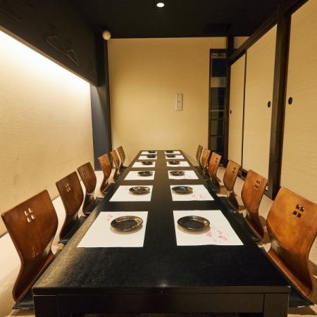 Ideal for banquets and drinking parties! We can guide up to 10 people ◎ * When using for 2 people, even if you make an immediate reservation for a tatami room, we will guide you at the counter seat for convenience. Please note that there is a possibility.