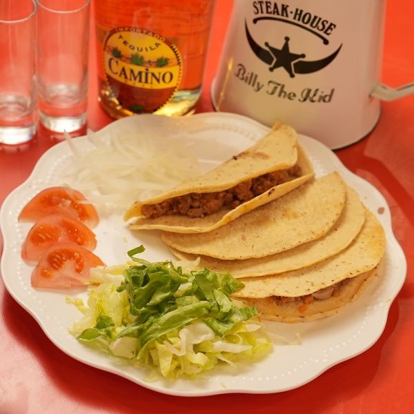 【タコス】トマトソースの爽やかな風味が食欲をそそります◎