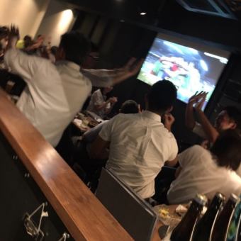 Watch the Carp or soccer games on the large screen! It's sure to be a lot of fun! Fully equipped with microphones, TVs, DVD players, bingo, and more.Suitable for wedding after-parties, welcome and farewell parties, and a variety of other occasions! How you use it is up to you ♪《Izakaya, year-end parties, parties, courses, all-you-can-drink items, private parties, girls' night out, anniversaries, birthdays, all-you-can-eat/ all you can drink"