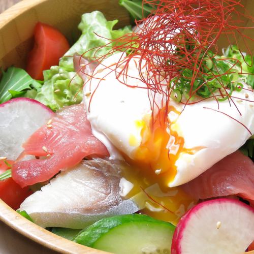Seafood and poached egg salad