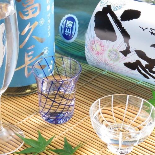 种类丰富的清酒和烧酒