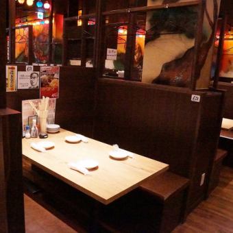 会社帰りの一杯や会社宴会にも使えます。活気あふれる店内は大型宴会から仲間同士で盛り上がる少人数の宴会にも♪