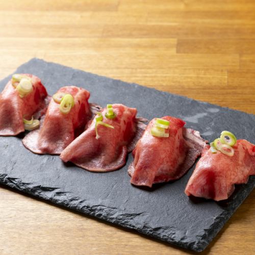 [Specialty] Superb meat sushi ☆