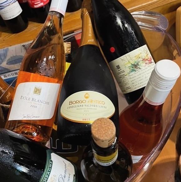 尽情享用永原酒吧的特色菜肴和葡萄酒♪ 5,200日元（含税）