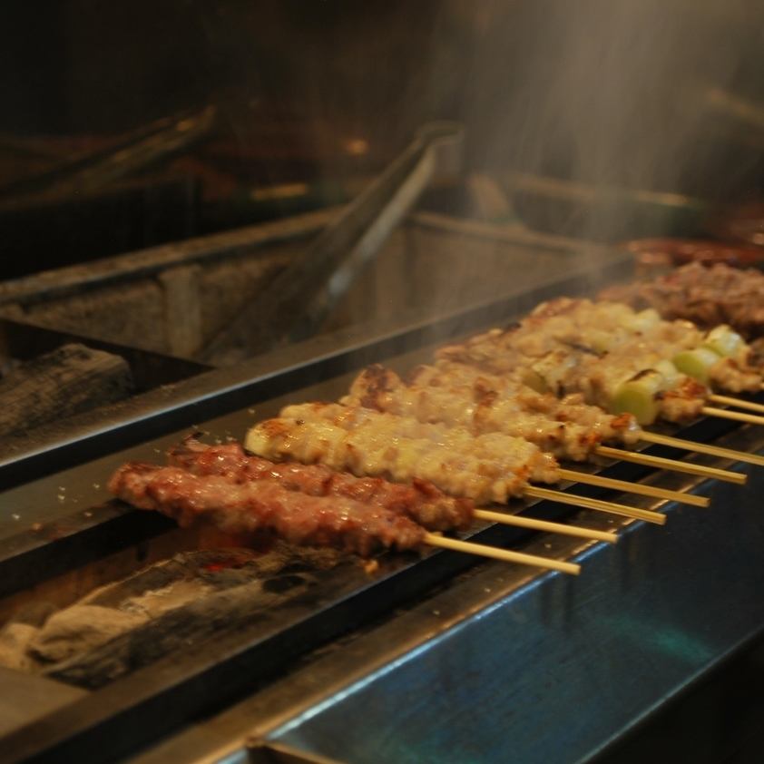 At our restaurant, you can enjoy authentic yakitori using Binchotan charcoal☆