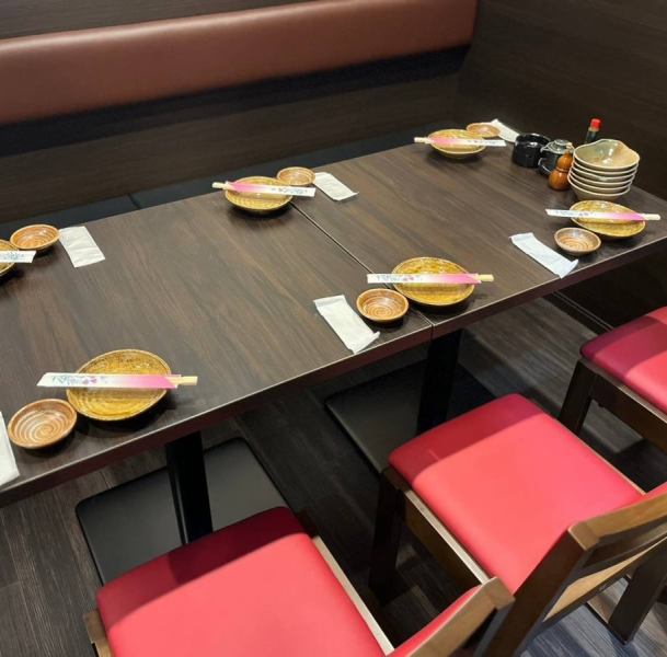 For 1 person or more, private/semi-private table seats are available.