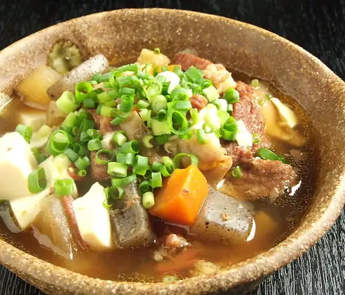 【煮込み】 定番人気の牛すじ煮込み