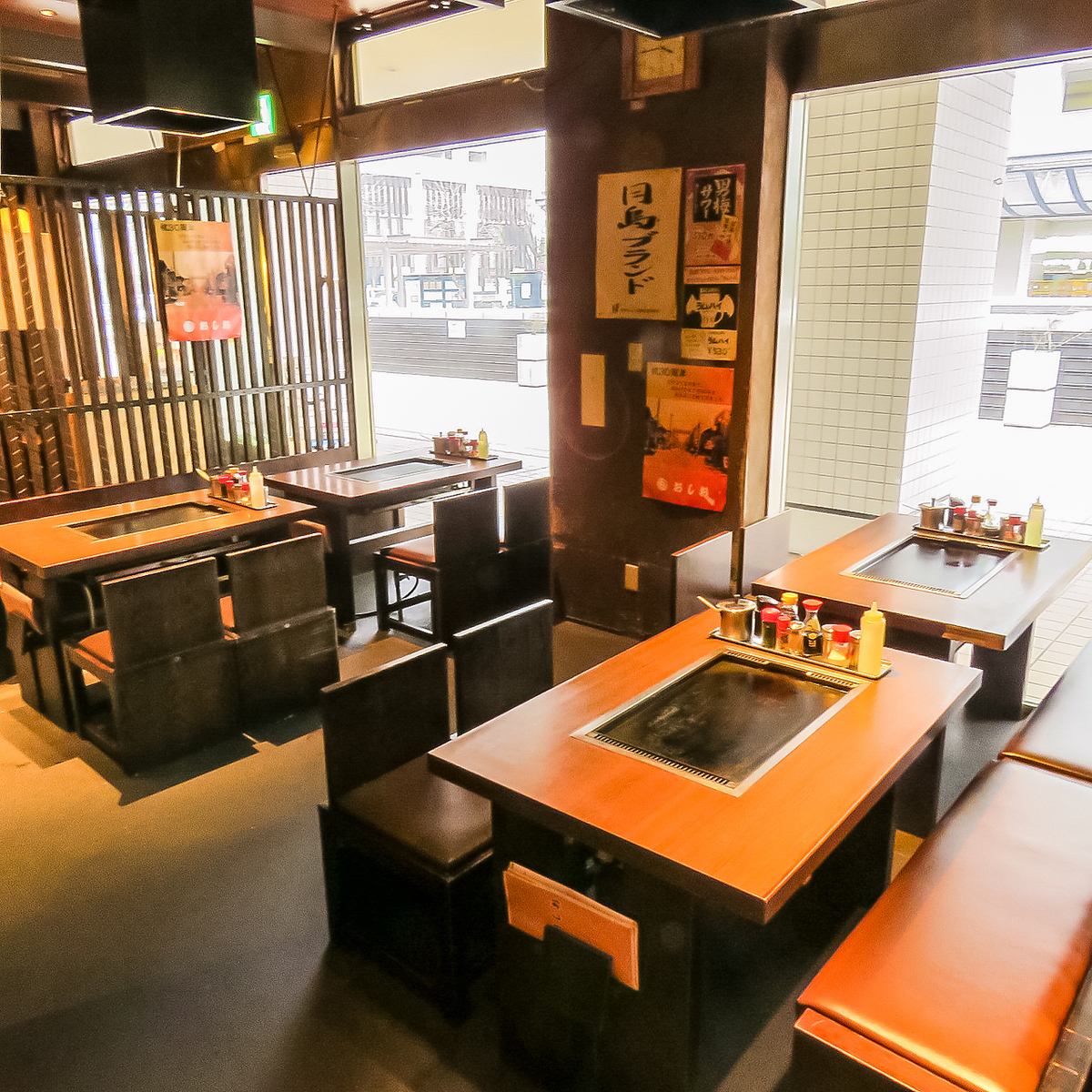 About a 1-minute walk from the station! Table seats and tatami mat seats are available!