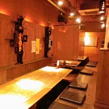 A semi-private room of digging capable of accommodating 30 to 35 people.You can relax and unwind with your legs stretched out ♪