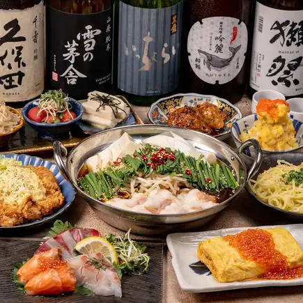 【2時間飲み放題付き】刺身3種やイクラのせ出汁巻き玉子、博多もつ鍋など全8品 5000円(税込)