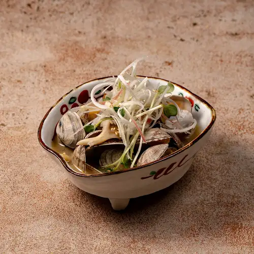Clams in butter and soy sauce