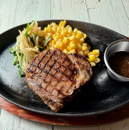 炭火焼き　銘柄黒毛和牛ステーキ