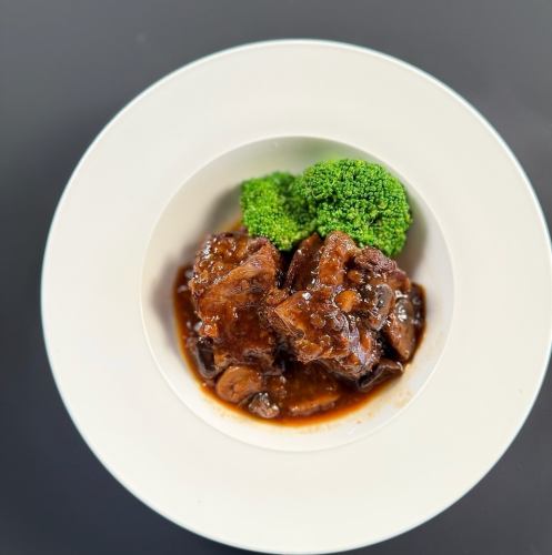 弗拉芒卡邦尼（黑啤酒炖牛肉）