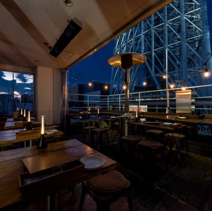 [2025圣诞节] 晴空塔夜景及圣诞晚餐套餐（含甜点）[19:30-21:00]