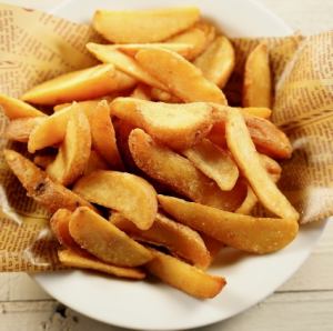 アンチョビバターのポテトフライ
