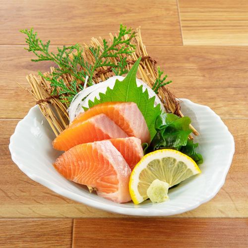 Domestic salmon sashimi