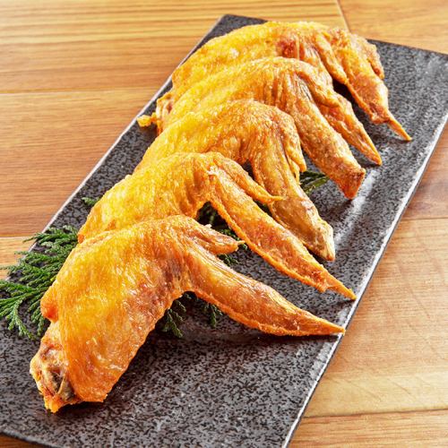 Deep fried chicken wings ~ seasoned with Otaru's specialty fried chicken wings ~