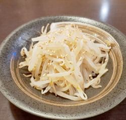 Bean sprouts namul