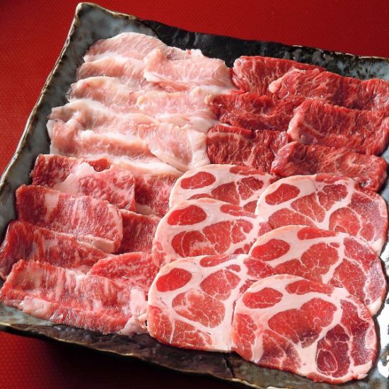 You can enjoy high-quality meat and a wide variety of sake to your heart's content!