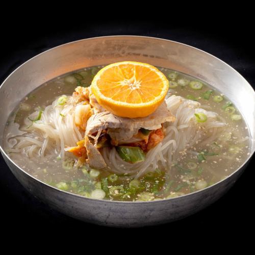 特製手打ち冷麺