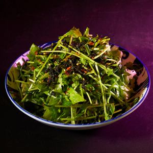 豆苗とパリパリわかめのチョレギサラダ