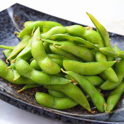 Freshly boiled green soybeans