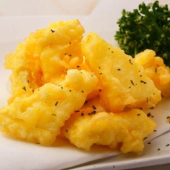 Thick cream cheese tempura