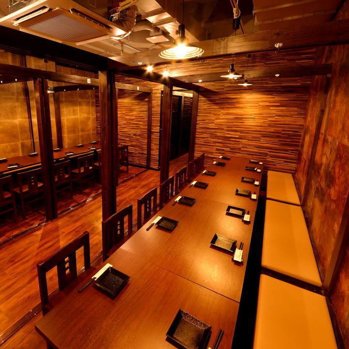 Enjoy meat, Korean cuisine, yukhoe sushi, and more in a modern Japanese private room.