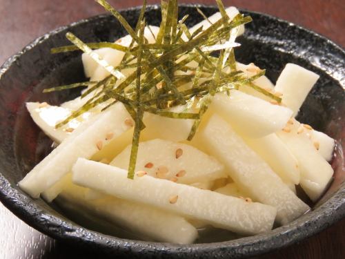 Wasabizuke of long potatoes