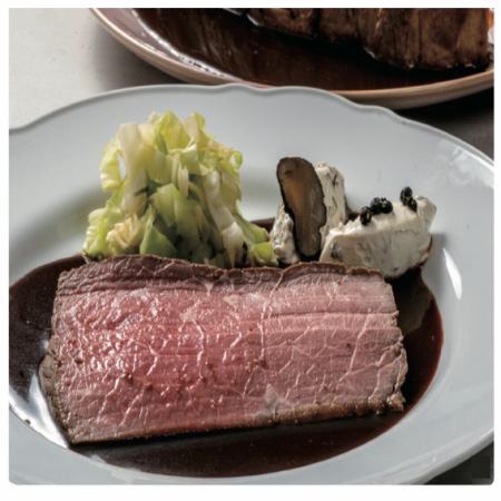 【ランチ】穀物飼育牛肉のロティ　ボルドレーズオース　特製ポタージュとのセミコース