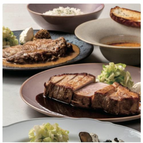 【ランチ】ハーブ鶏のロティ　シュプリームソース　特製ポタージュとのセミコース