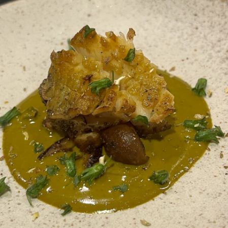 蝦夷鮑のポワレ その肝のソース