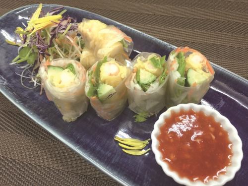 Shrimp Tensei Spring Roll with Chili Sauce
