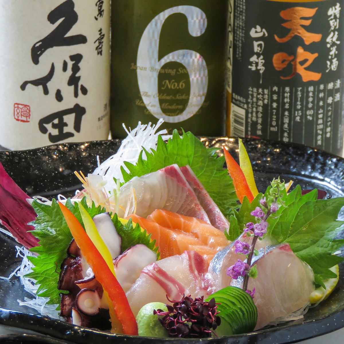 Not just yakitori! Fresh sashimi and other fish dishes are also available!