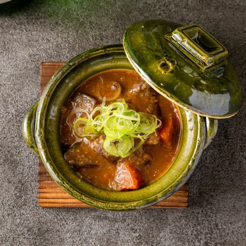 とろとろ牛たん土手煮込み