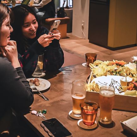 ★【Limited to 3 groups per day!】Birthday Anniversary Course (with birthday message box) and one drink included★