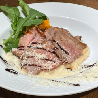 イベリコ豚のロースト　バルサミコソース