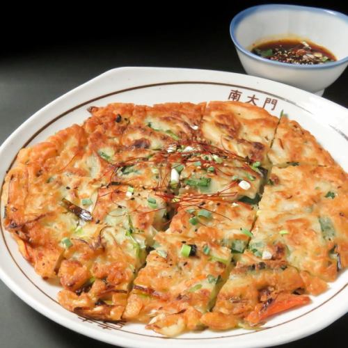 Very popular Korean food! Enjoy the authentic taste!