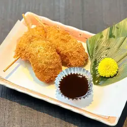 Black pork skewers (3 skewers)