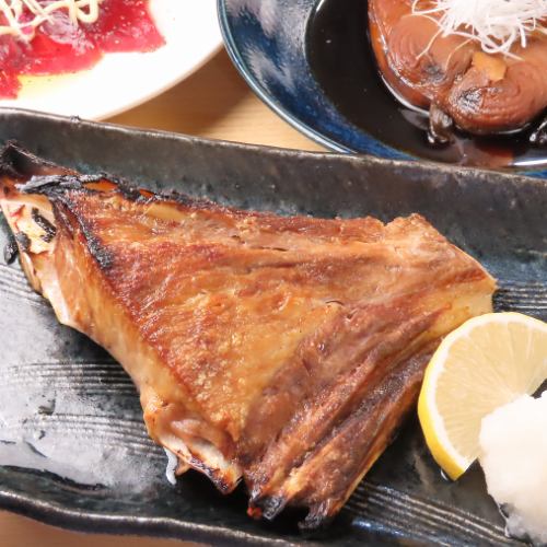 まぐろカマ焼き